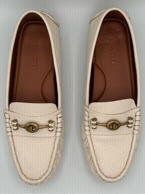 Coach Crosby Off White Turnlock Driving Loafers 8.5 39